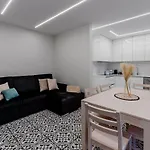 Renovated Cozy - 3e Appartement