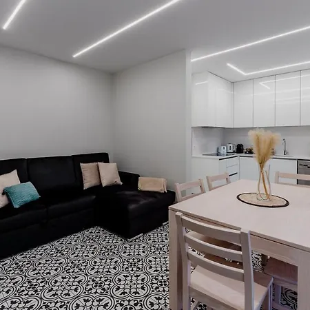 Renovated Cozy - H Appartement