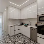 Renovated Cozy - 3e Лиссабон